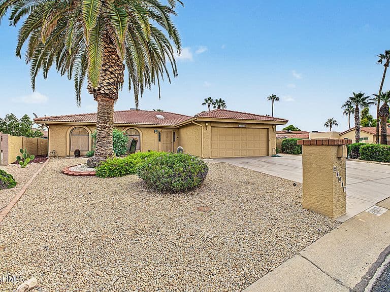 26017 S GREENCASTLE Drive #16 photo 1
