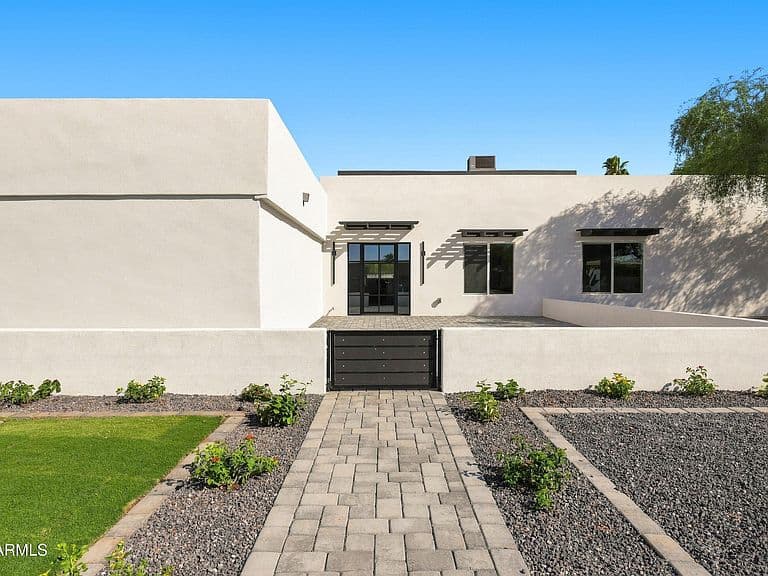 6848 E ASTER Drive photo 2
