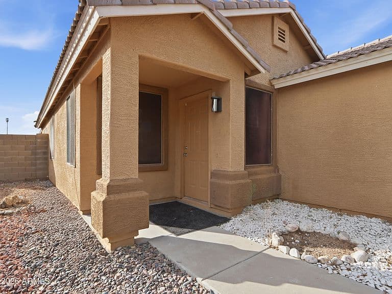 16940 N BRIARWOOD Drive photo 2