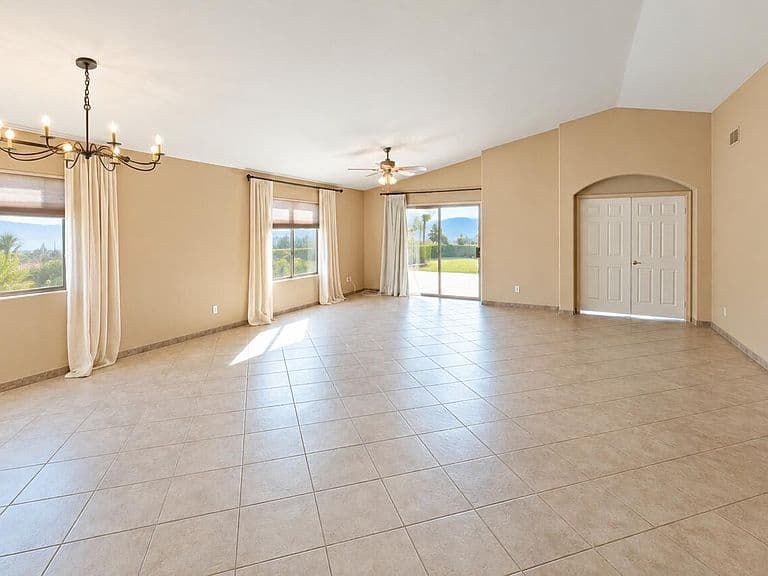 519 W Rio Teras photo 4