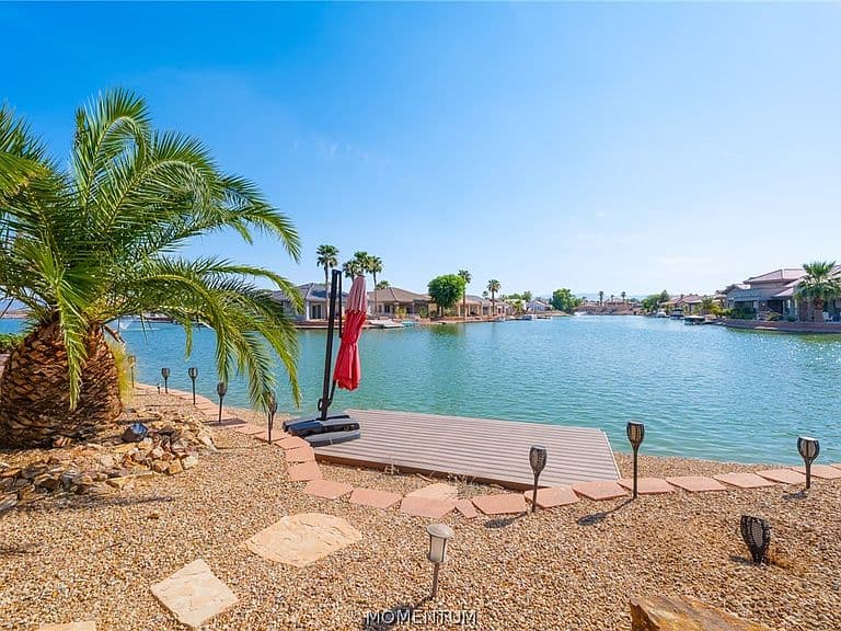 10715 S Blue Water Bay photo 2