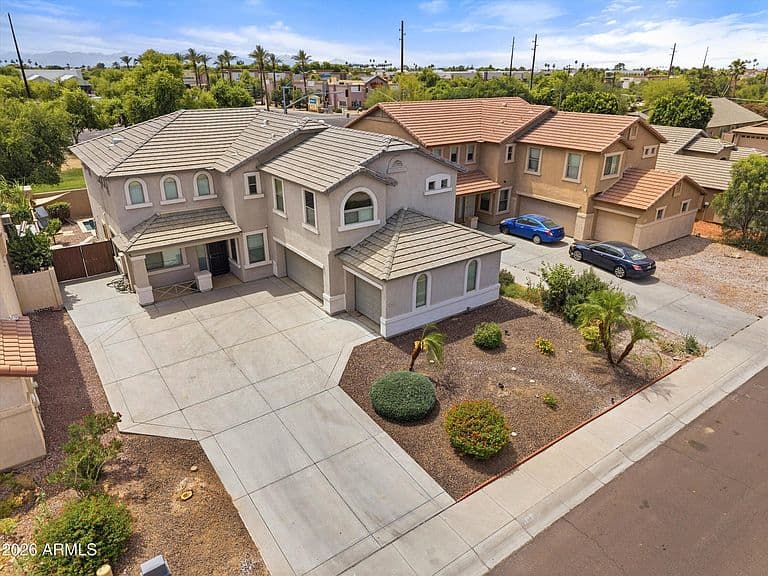 5661 W DESERT JEWEL Drive photo 3