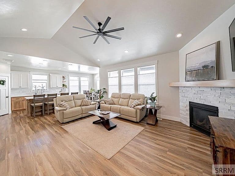 5188 Grassy Hill photo 5