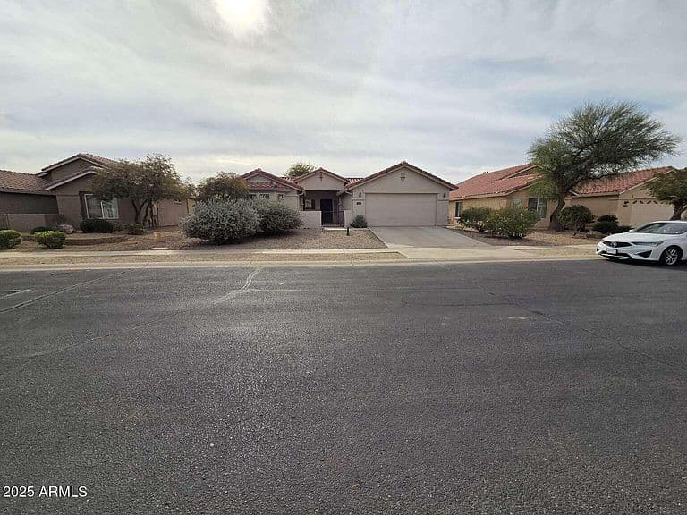 2379 E FIESTA Drive photo 1