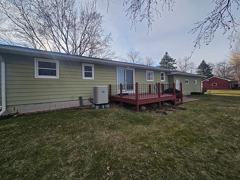 306 Enterprise Dr photo 4