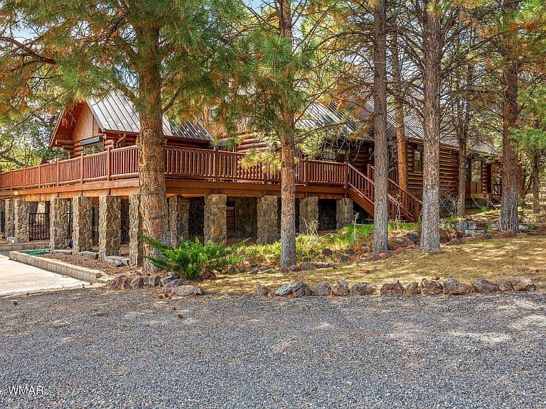 1425 S Amity Ln photo 4
