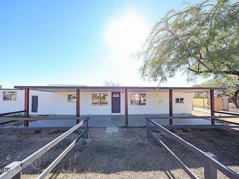 2839 E Marco Polo Rd photo 2