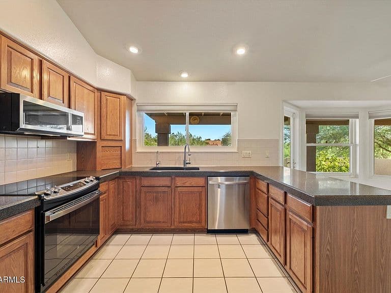16258 E Stancrest Drive photo 4