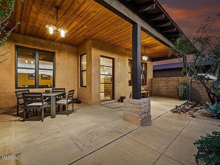 11620 N Adobe Village Pl photo 1