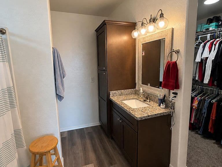 24459 N OASIS Boulevard photo 3