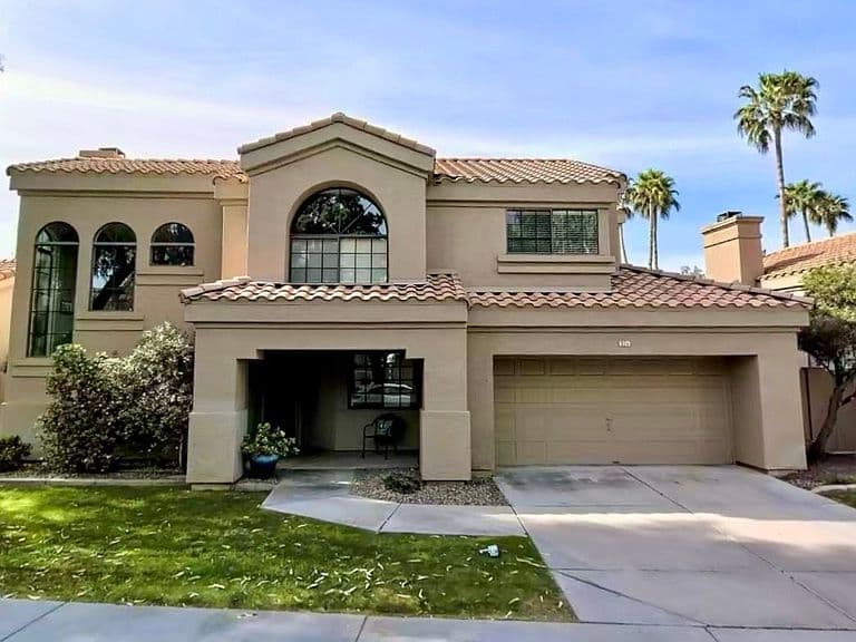 31 W Sarah Ln photo 1