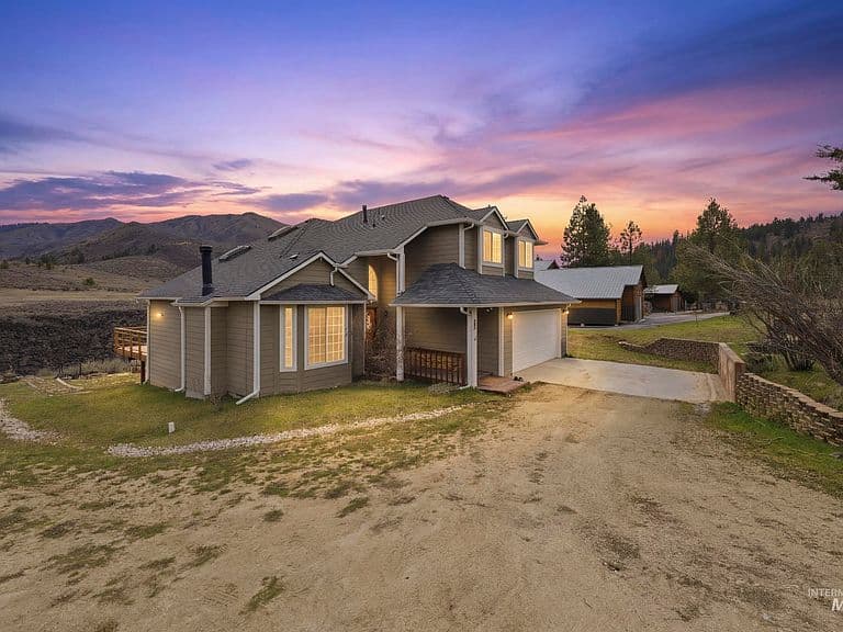 23 Mores Creek Cir photo 1