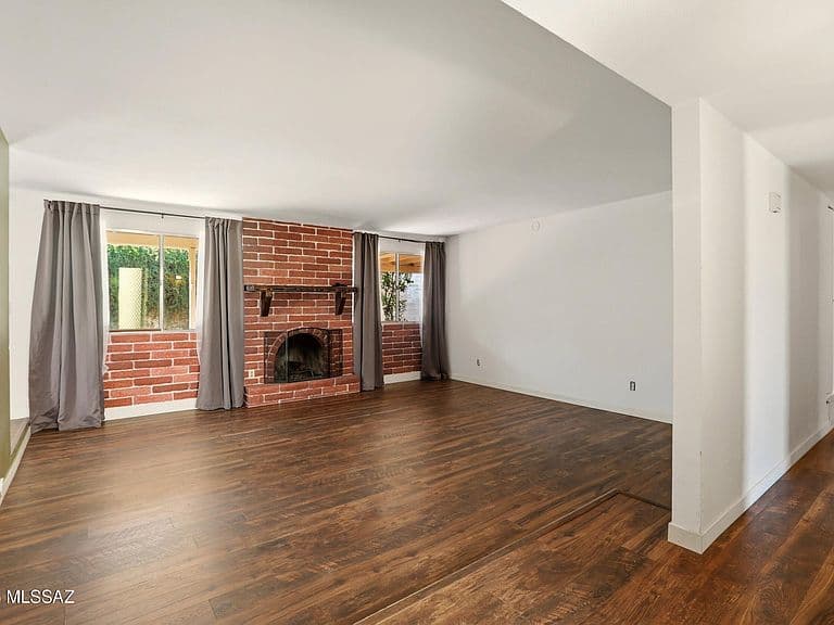 9402 E Placita Eunice photo 5