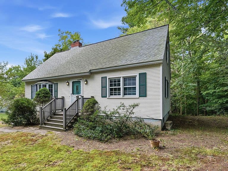 69 College Road photo 2