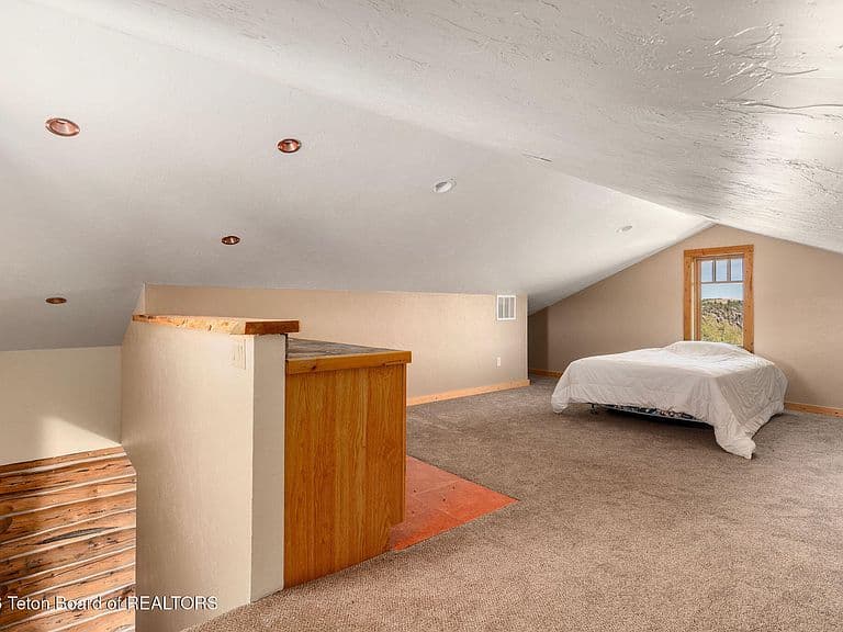 376 N 4350 E photo 5
