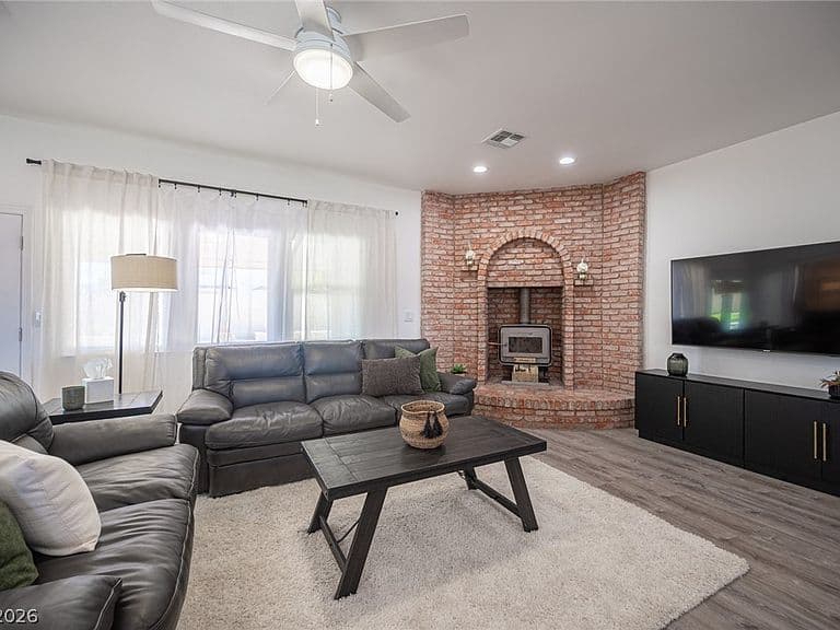 8625 Edmond St photo 5
