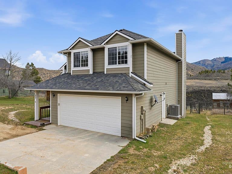 23 Mores Creek Cir photo 5