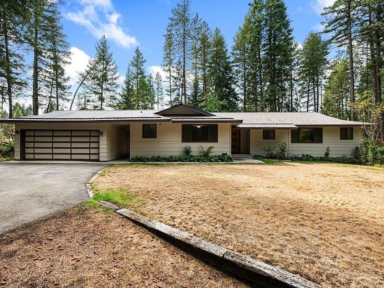 130 Shady Ln photo 1