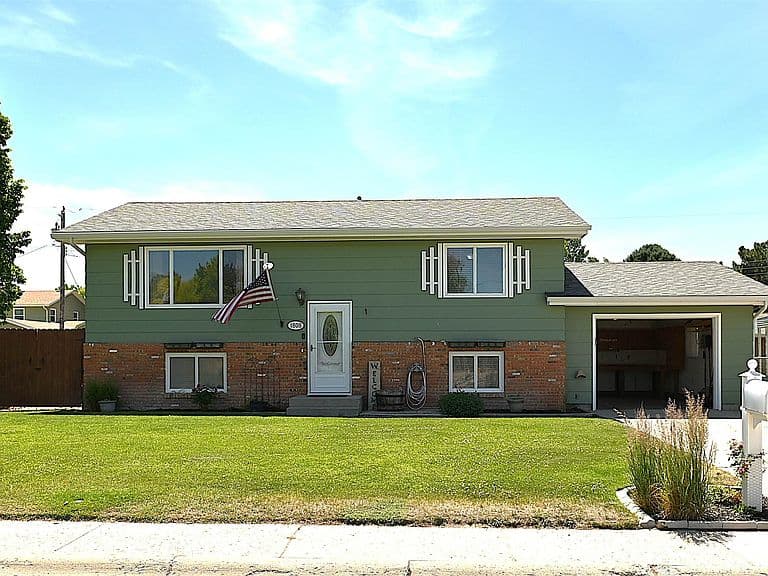 1808 Bower Ave photo 3