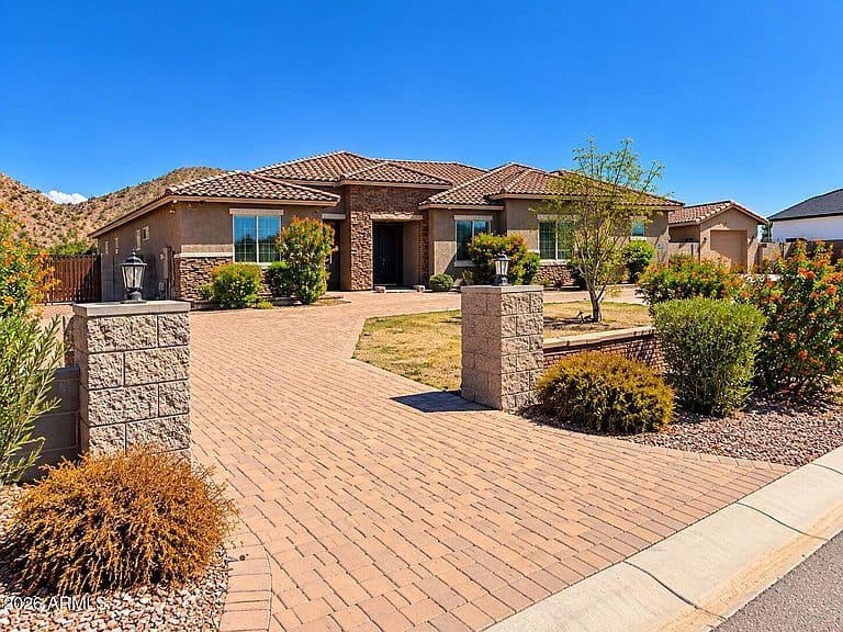 31595 N MARSHALL Drive photo 2