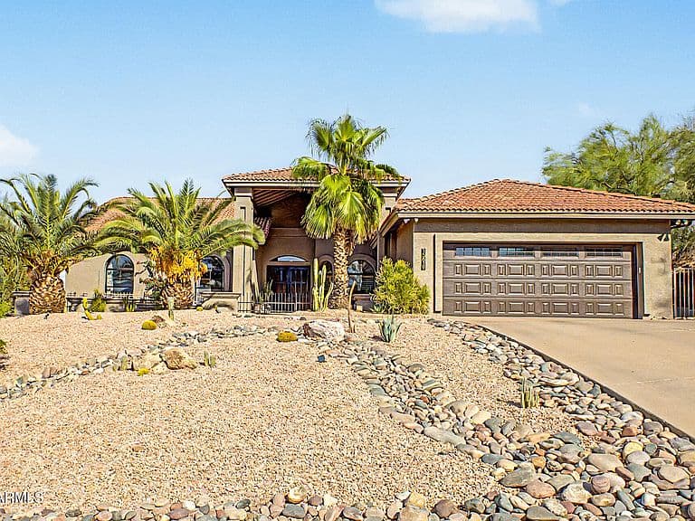 13819 N ARROWWEED Drive photo 1