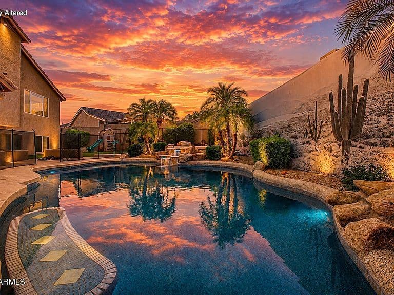 4425 E Casey Lane photo 1
