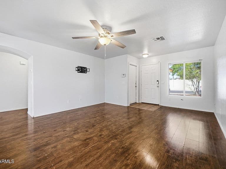 11909 N PABLO Street photo 2
