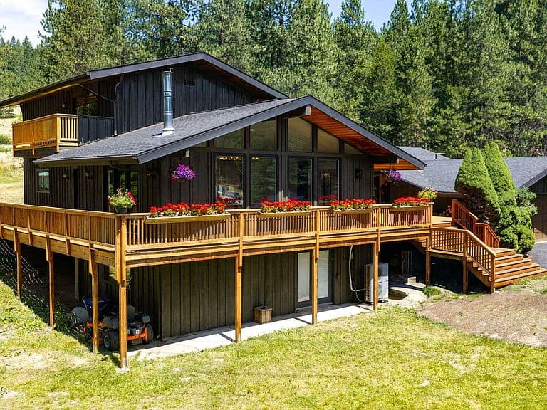 15565 State Highway 97 photo 4