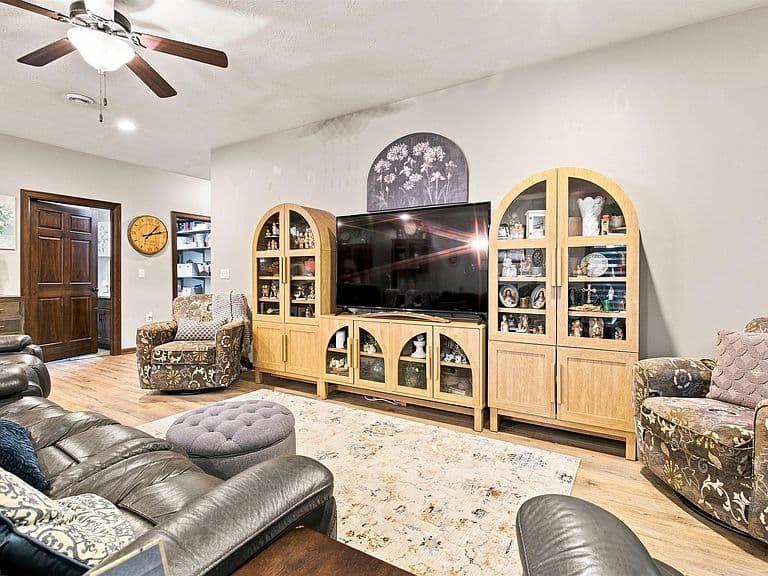 6412 S Keller Cir photo 5