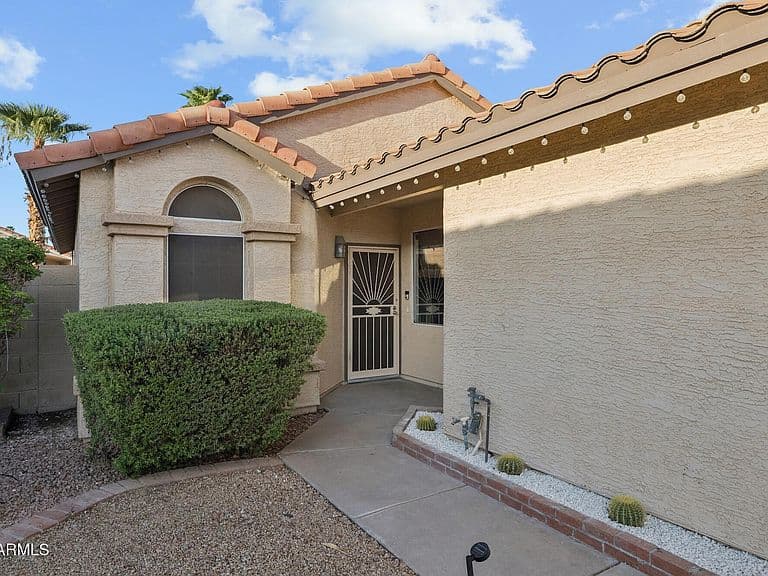 4056 E MOUNTAIN VISTA Drive photo 3