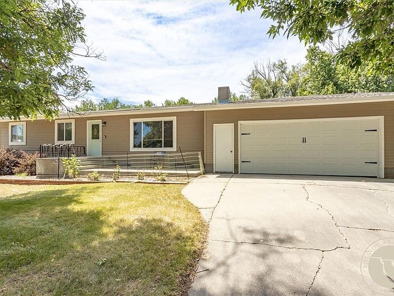 138 Stillwater Ln photo 1