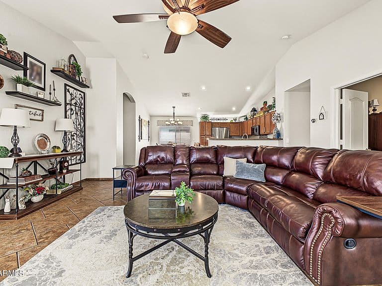 12530 W COLDWATER SPRINGS Boulevard photo 5