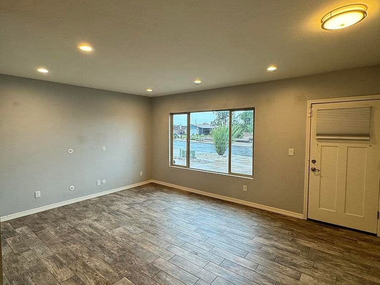 3651 S Sarnoff Dr photo 4