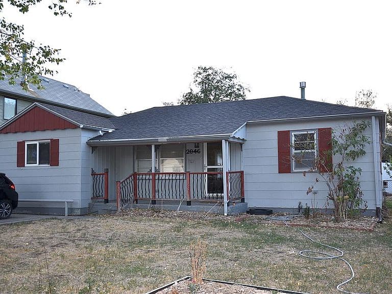 2046 S Poplar St photo 1