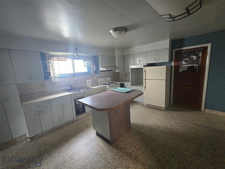 814 Placer St photo 5