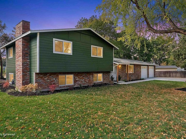 10435 W La Hontan Dr photo 2