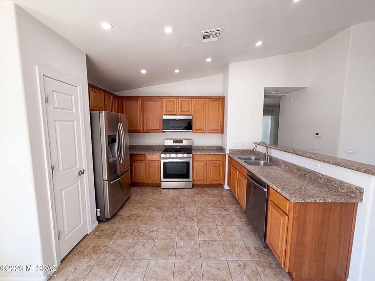 6550 W Wolf Valley Way photo 2