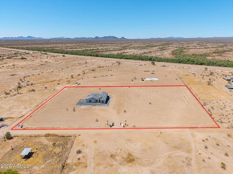 40461 W ROBLES Road photo 5