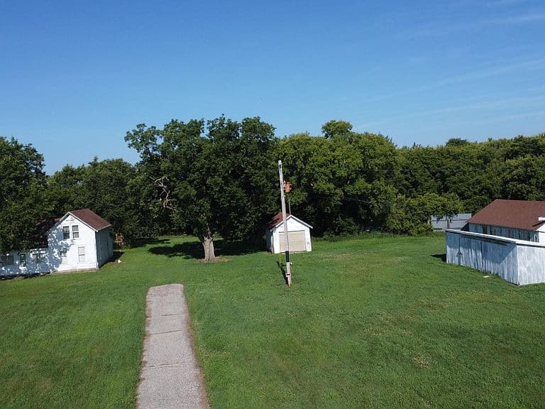 30683 State Highway 7 photo 2