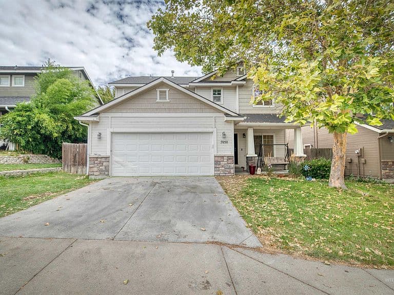 5950 S Harrington Way photo 2