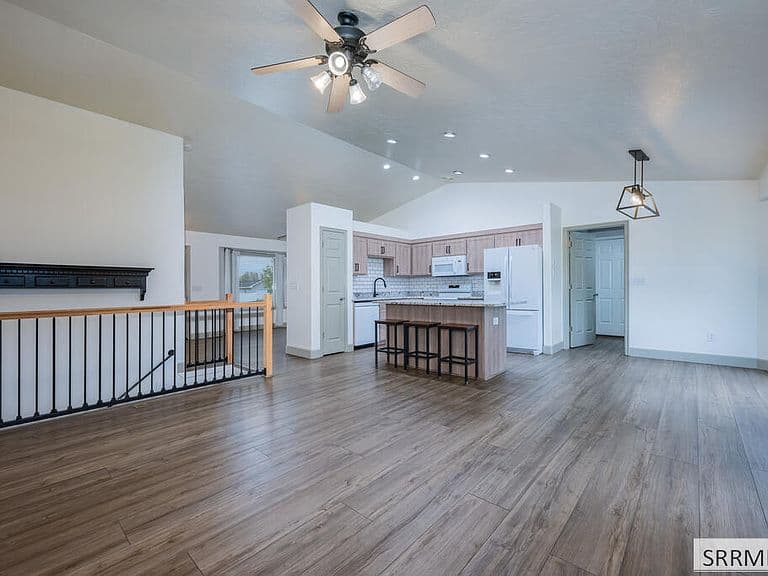 4184 E Aschli Ln photo 5