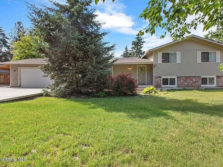 2918 E Fernan Ct photo 1