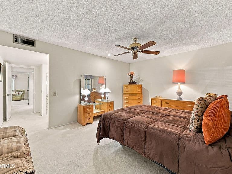 9629 W GLEN OAKS Circle N photo 4