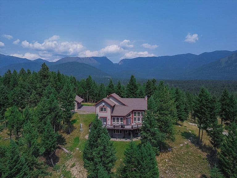 227 Stingray Dr photo 2