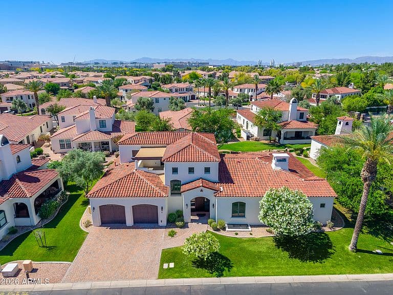 1777 W OCOTILLO Road #32 photo 2