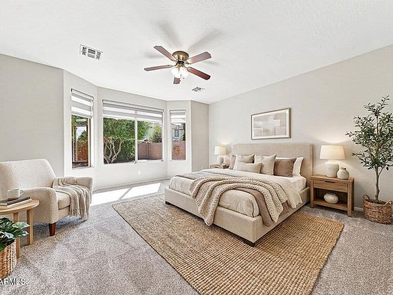 18019 W WESTPARK Boulevard photo 1