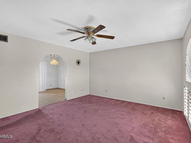 2002 W SUMMIT Place photo 5