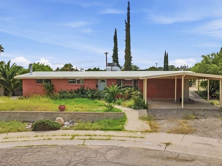 7126 E Princeton Pl photo 3