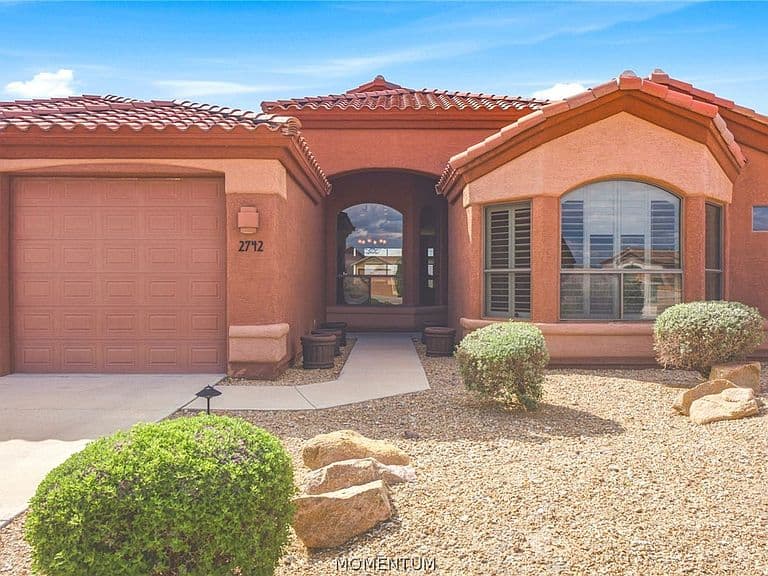 2742 Glenn Rock Drive photo 4