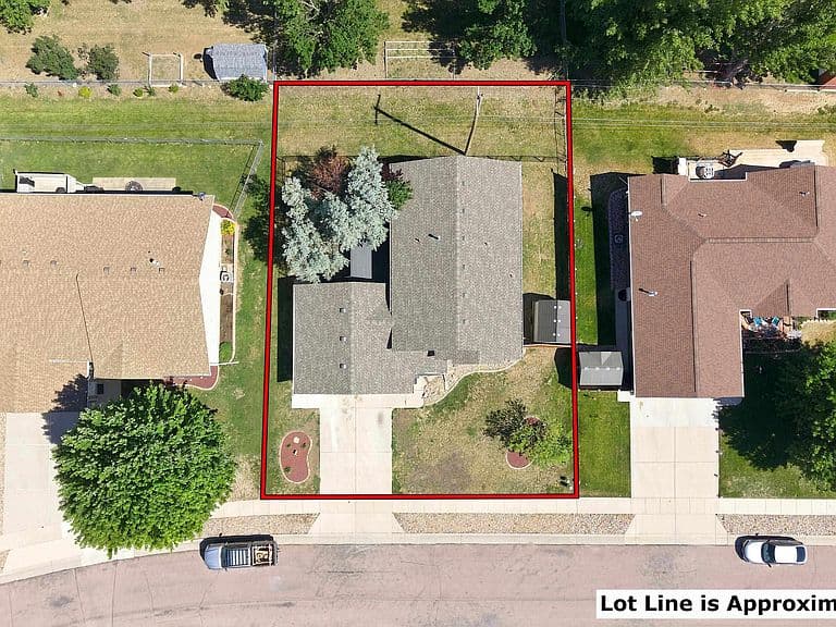 548 Field View Dr photo 5